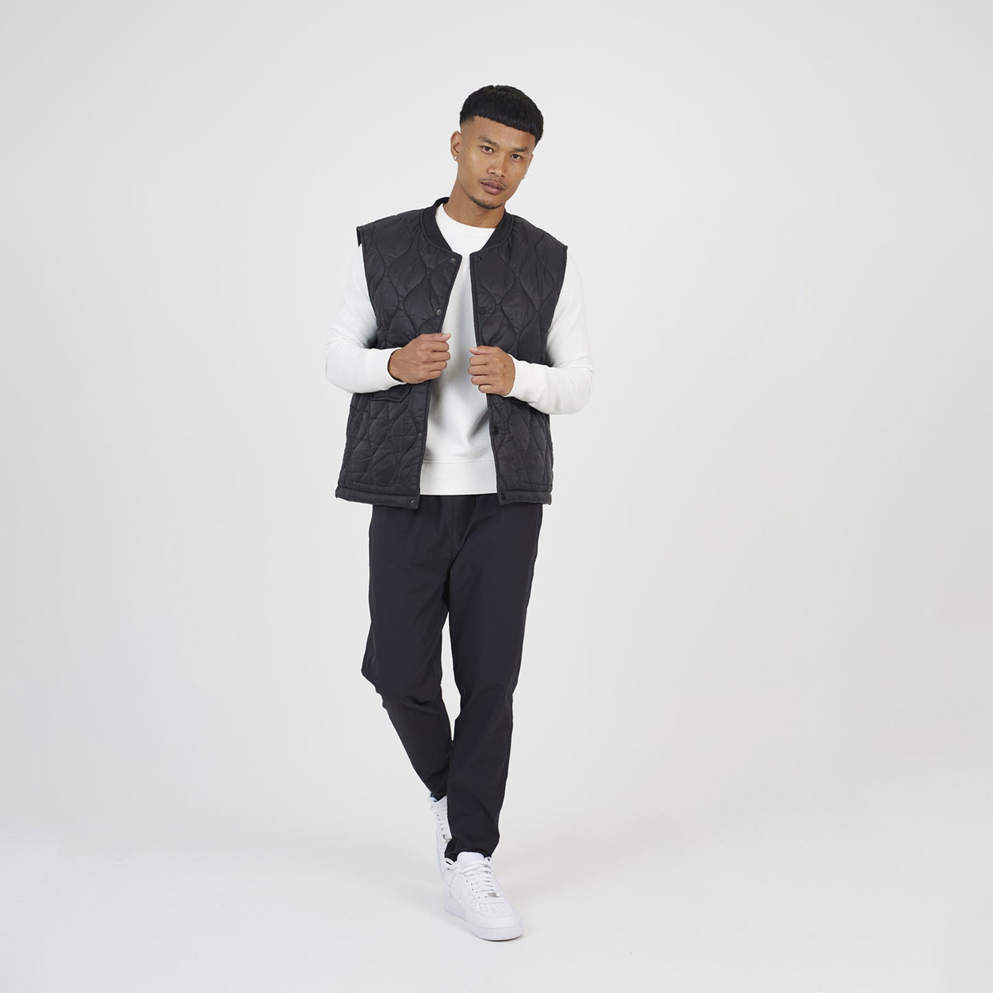 Brave Soul Black Onion Quilted Gilet - Black Image 3