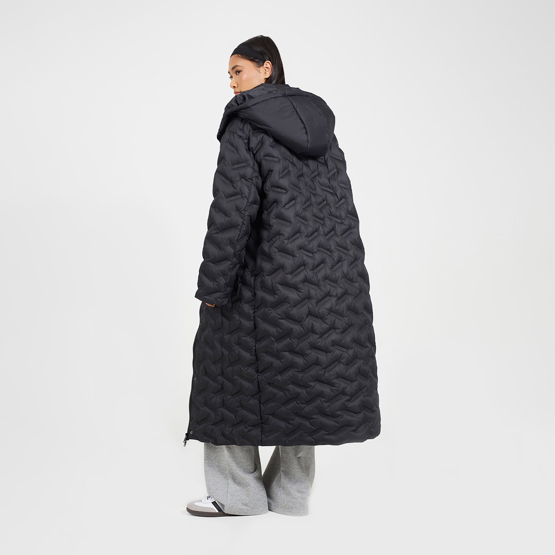 Brave Soul Black Heat Seal Quilted Longline Padded Jacket - Black Image 2