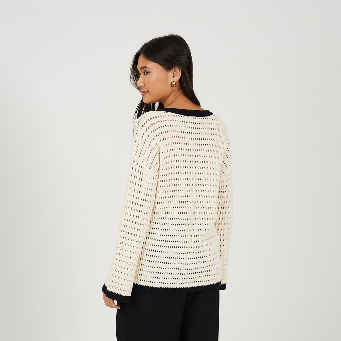 Brave Soul Cream Loose Knit V-Neck Jumper - Cream Image 2