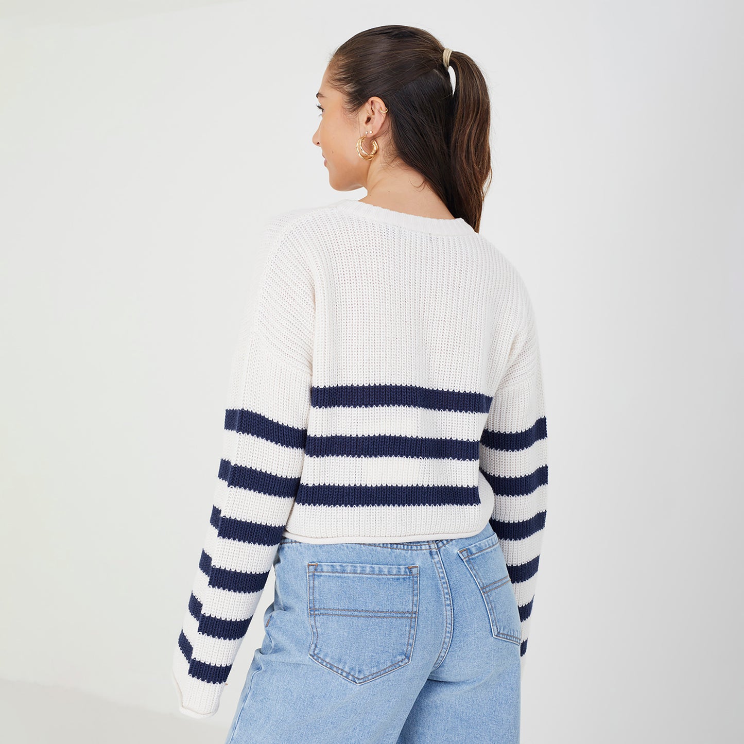 Brave Soul White Striped Cropped Knitted Jumper - White Image 2
