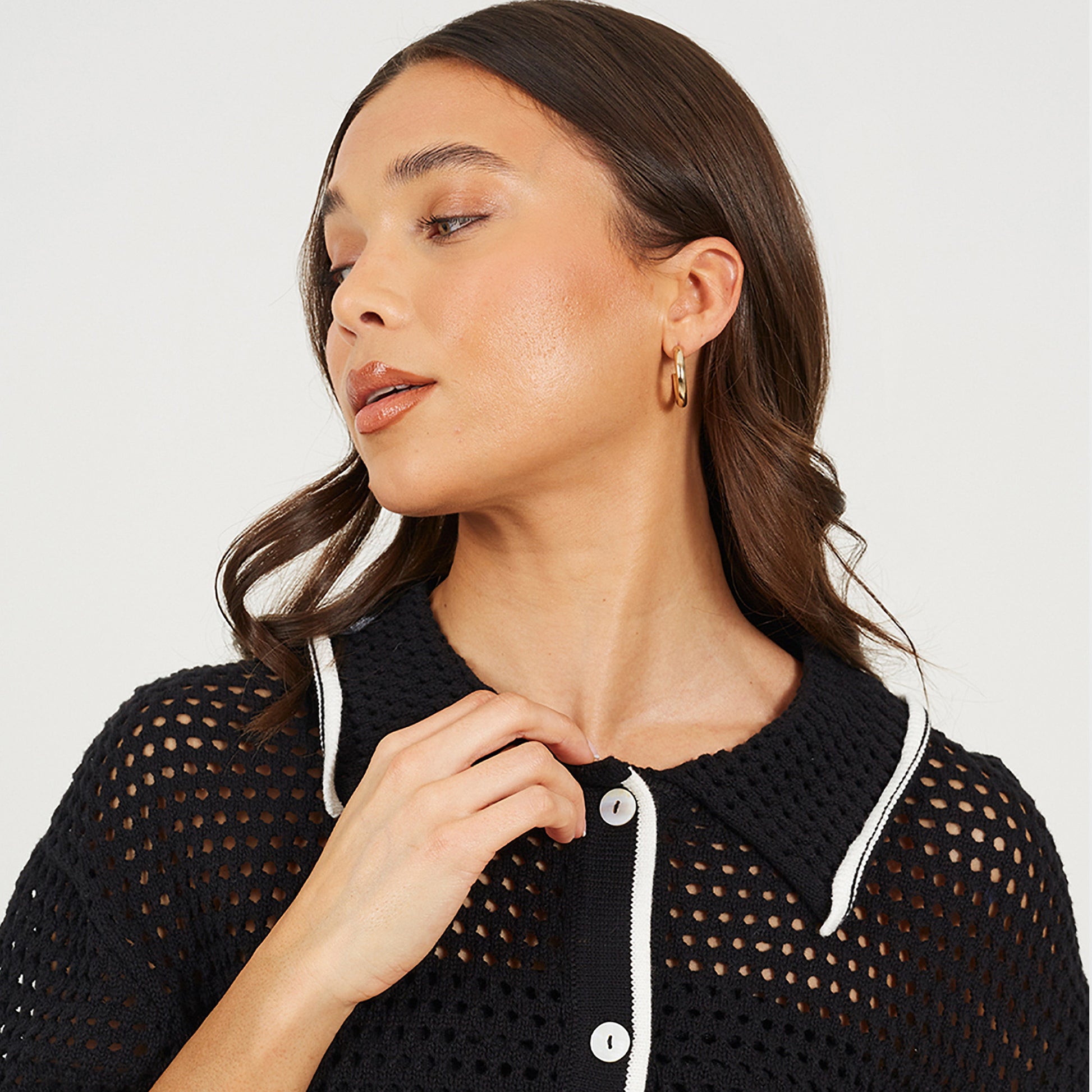 Brave Soul Black Loose Knit Collared Blouse - Black Image 4