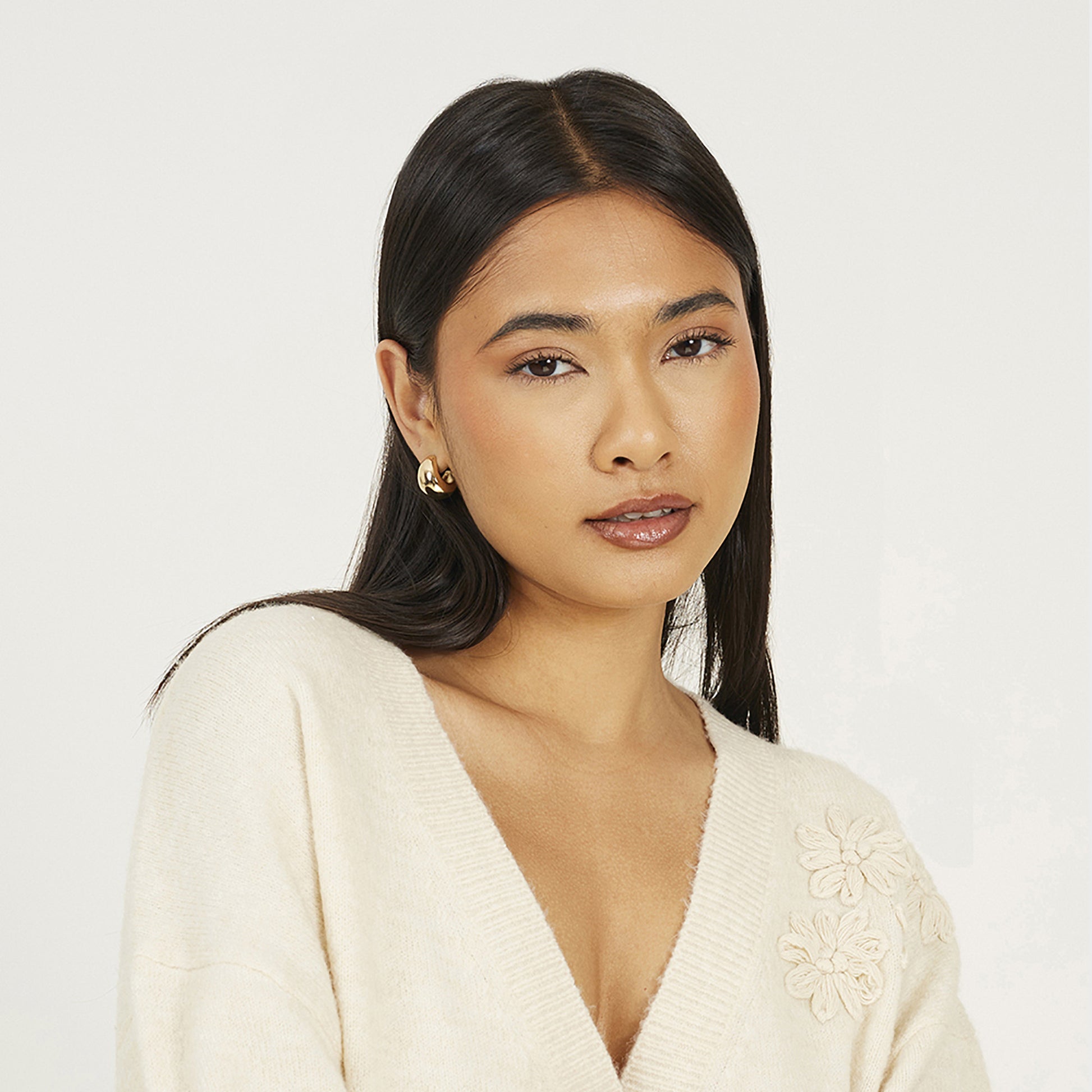 Brave Soul Stone Floral Embroidery V-Neck Cardigan - Stone Image 4
