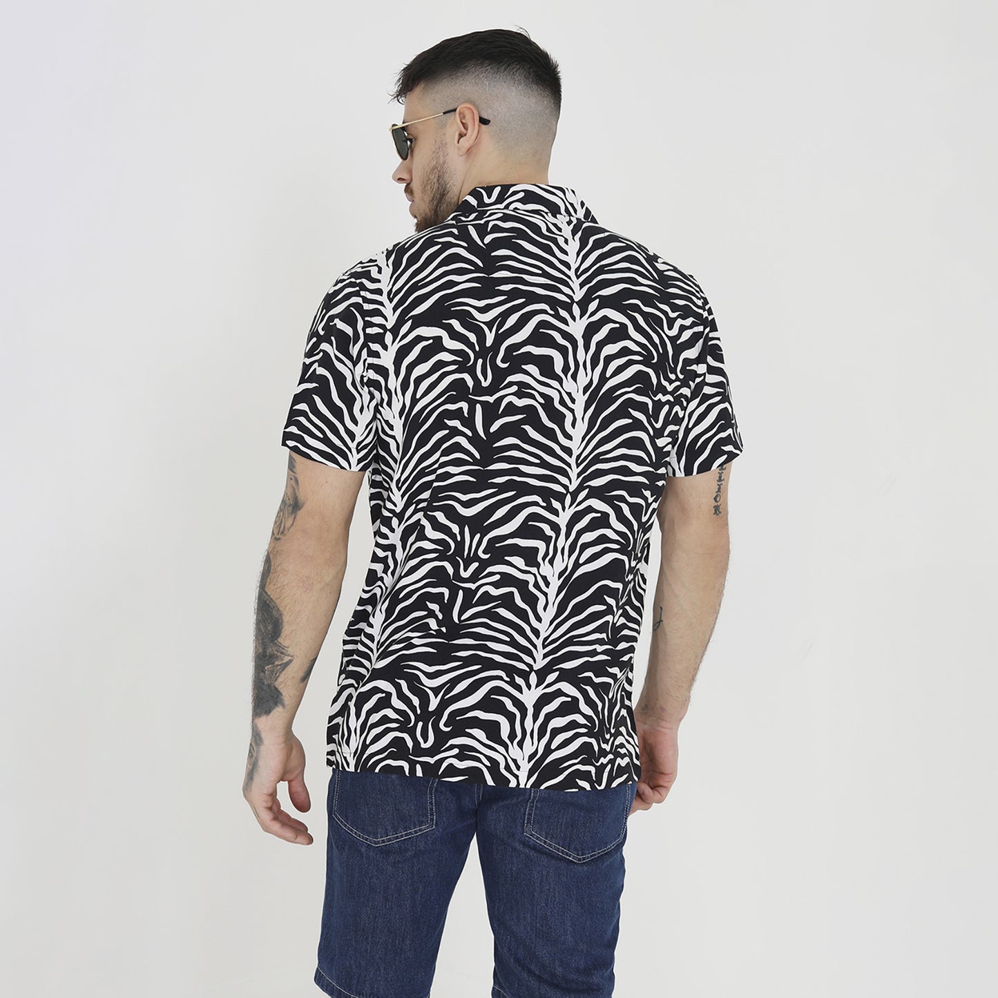 Brave Soul White Short Sleeve Print Shirt - White Image 2